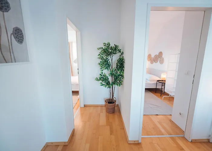 Stylish With Balcony And Rooftop Views 公寓 维也纳